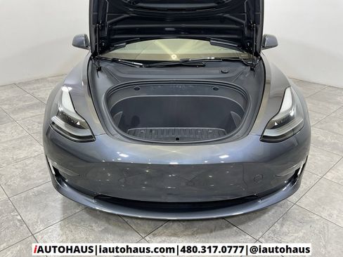 Used 2023 Tesla Model 3 Performance image 9