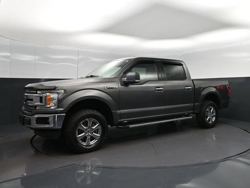 Used 2018 Ford F150 XLT w/ Equipment Group 301A Mid AWD/4WD image 3