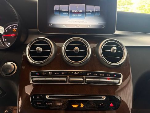 Used 2016 Mercedes-Benz GLC 300 4MATIC image 33