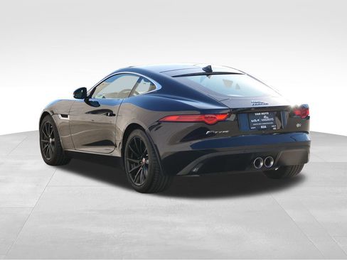 Used 2017 Jaguar F-TYPE Coupe image 6