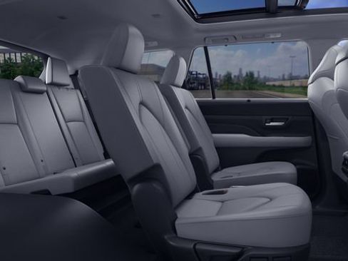 New 2026 Toyota Grand Highlander Limited image 22