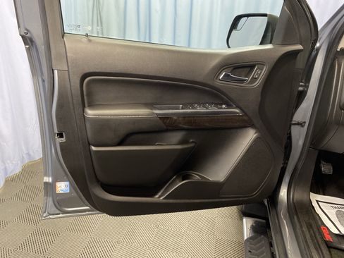 Used 2018 GMC Canyon SLT w/ Driver Alert Package image 11