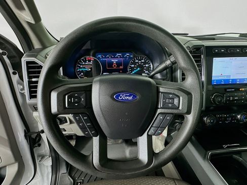Used 2021 Ford F350 XLT w/ XLT Premium Package AWD/4WD image 11