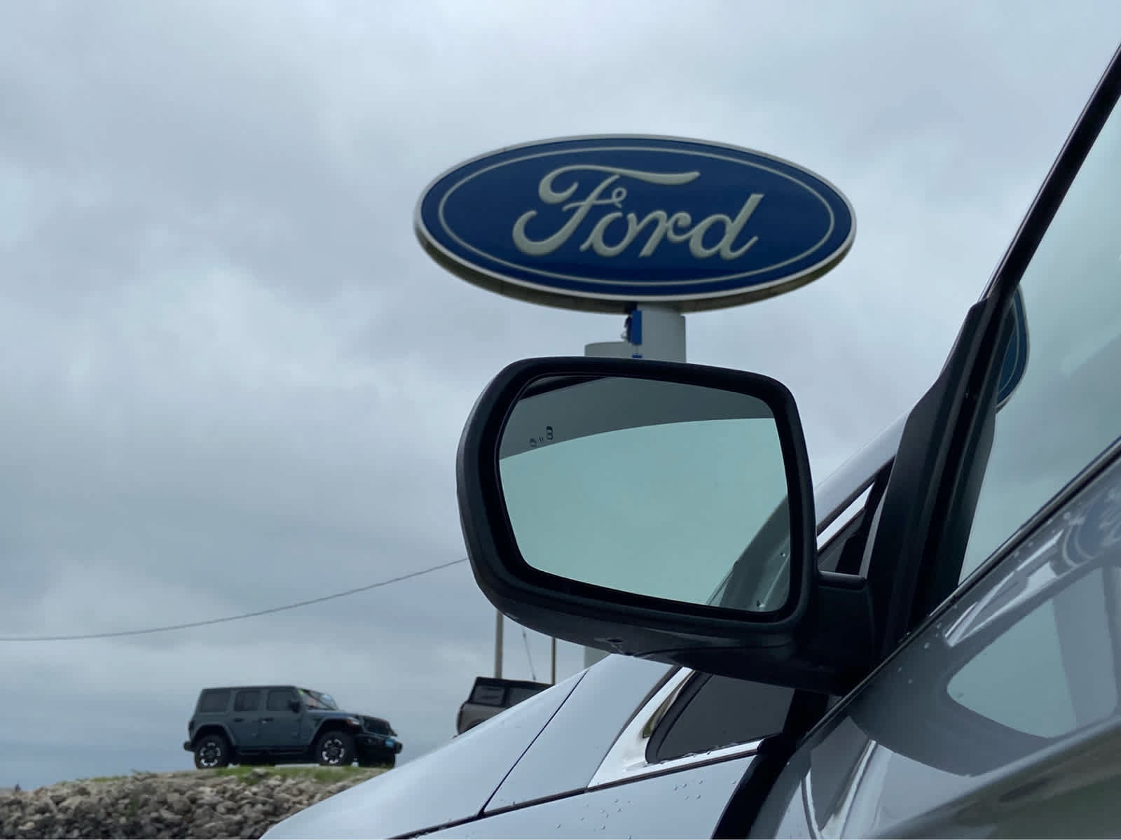 Used 2023 Ford Edge SEL w/ Convenience Package AWD/4WD image 37