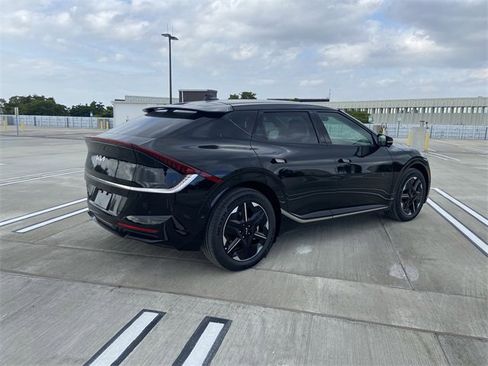 New 2025 Kia EV6 Wind image 3