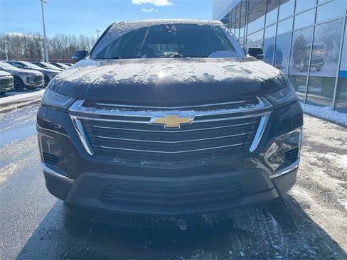 Used 2023 Chevrolet Traverse LT image 29