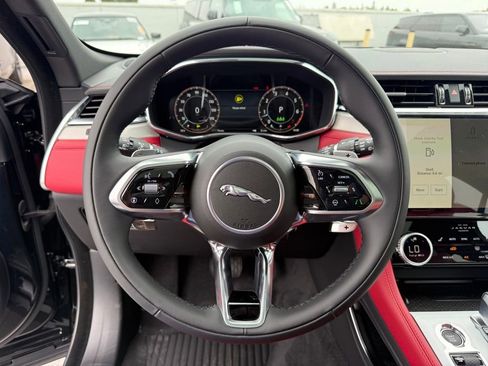 New 2026 Jaguar F-PACE R-Dynamic S image 16