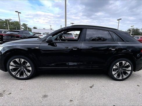 New 2026 Audi Q8 Premium Plus image 8