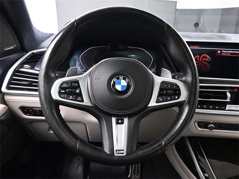Used 2019 BMW X7 xDrive50i w/ M Sport Package image 28