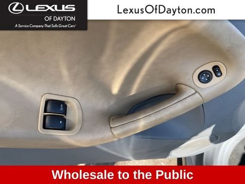 Used 2006 Pontiac Solstice Convertible w/ Premium Package RWD image 12