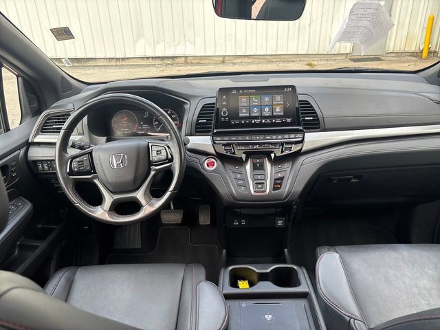 Used 2025 Honda Odyssey Sport-L image 12