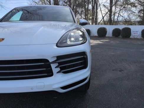 Used 2019 Porsche Cayenne image 26
