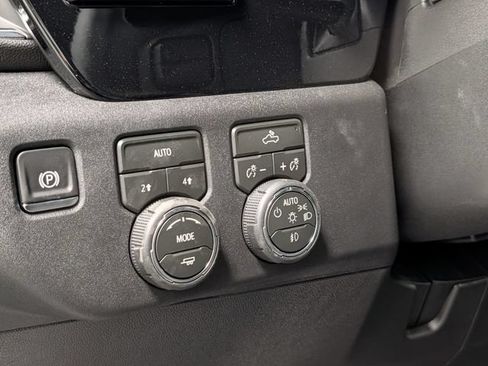 New 2026 Chevrolet Silverado 1500 RST w/ RST Select Package AWD/4WD image 17