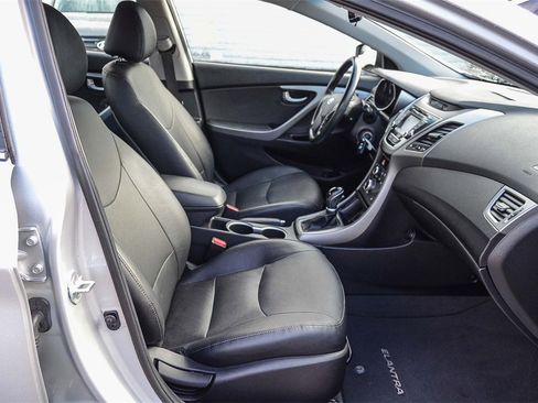 Used 2014 Hyundai Elantra Limited image 17