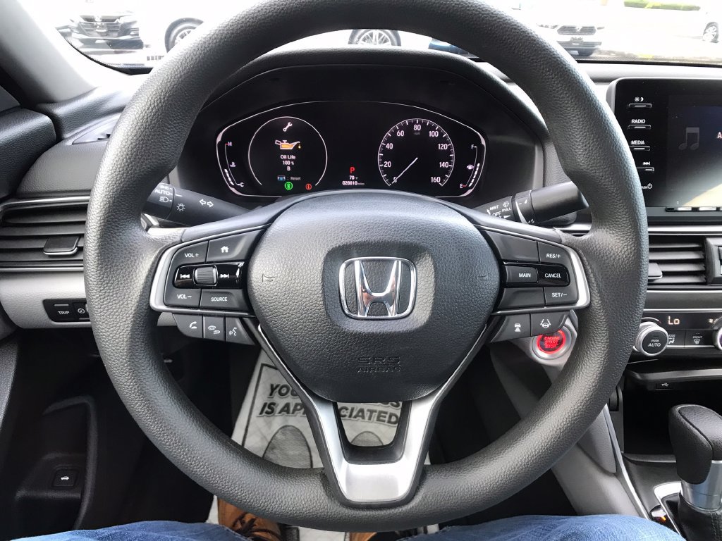 Used 2018 Honda Accord LX image 8