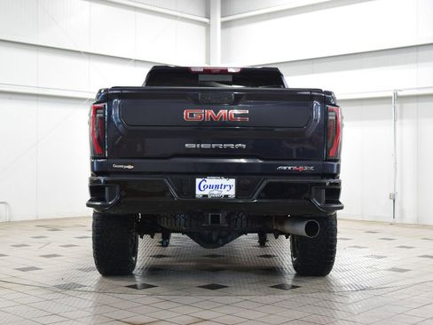 Used 2024 GMC Sierra 2500 AT4X AWD/4WD image 7