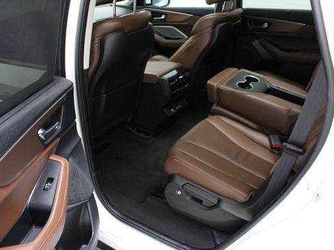 Used 2024 Acura MDX SH-AWD w/ Technology Package image 30