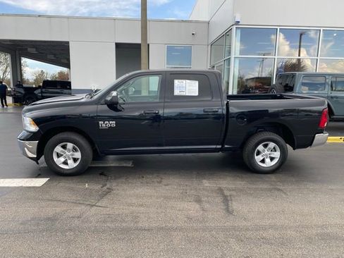 Used 2023 RAM 1500 Classic SLT w/ Trailer & Traction Group image 6