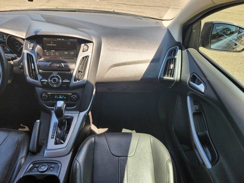 Used 2014 Ford Focus Titanium image 17
