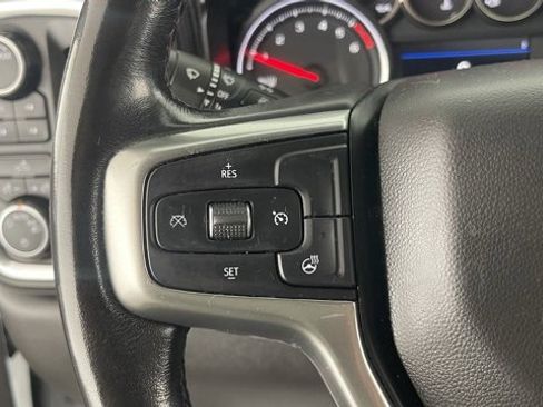 Used 2020 Chevrolet Silverado 1500 LT w/ All-Star Edition image 39