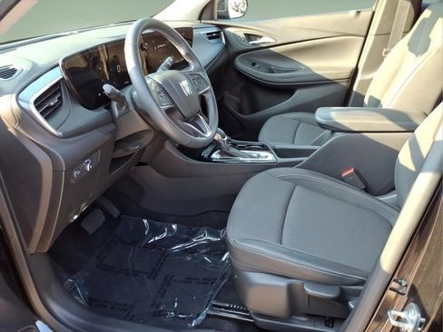 Used 2024 Buick Encore GX Preferred FWD image 11