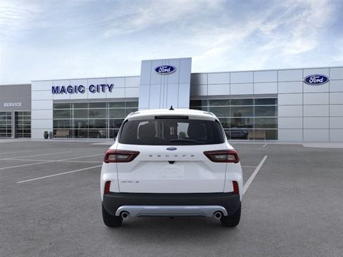 New 2026 Ford Escape Active w/ Cold Weather Package FWD image 5