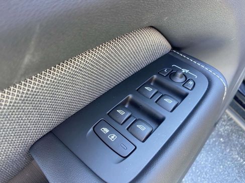 Certified 2025 Volvo XC60 T8 Polestar image 21