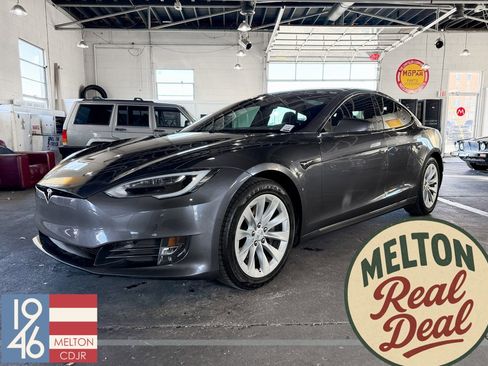 Used 2018 Tesla Model S 75D image 1