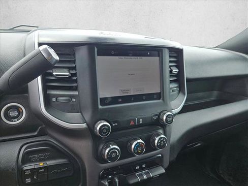 Used 2022 RAM 2500 Big Horn w/ Cold Weather Group AWD/4WD image 15