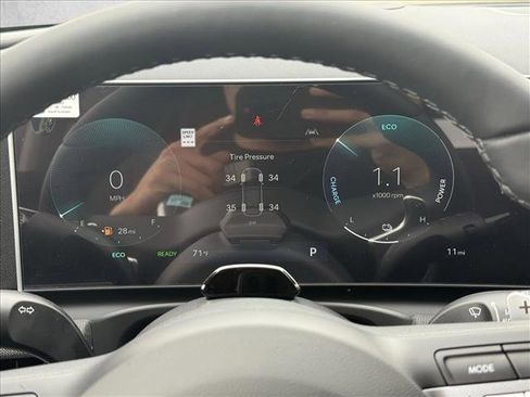 New 2026 Hyundai Tucson Limited image 13