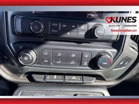 Used 2018 Chevrolet Silverado 1500 LT image 31