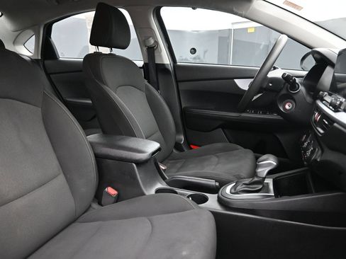 Used 2024 Kia Forte LX FWD image 27