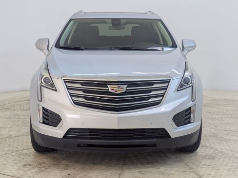 Used 2017 Cadillac XT5 Luxury w/ Driver Awareness Package image 6