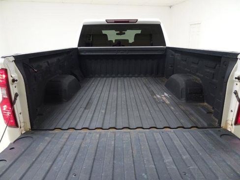 Used 2021 Chevrolet Silverado 1500 W/T w/ WT Value Package image 16