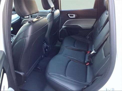 New 2026 Jeep Compass Limited image 17