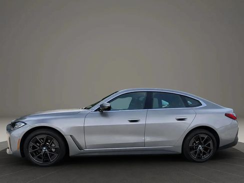 Used 2023 BMW i4 eDrive35 RWD image 8