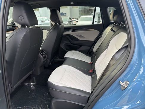 New 2026 Volkswagen Tiguan SEL R-Line image 6