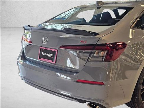 New 2026 Honda Civic Si image 9