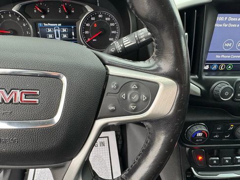 Used 2018 GMC Terrain SLT w/ Preferred Package AWD/4WD image 15