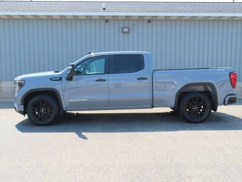 Used 2024 GMC Sierra 1500 Pro w/ Graphite Edition AWD/4WD image 6