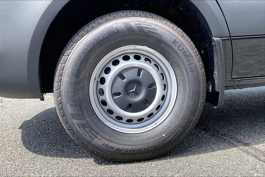 New 2026 Mercedes-Benz Sprinter 2500 image 11