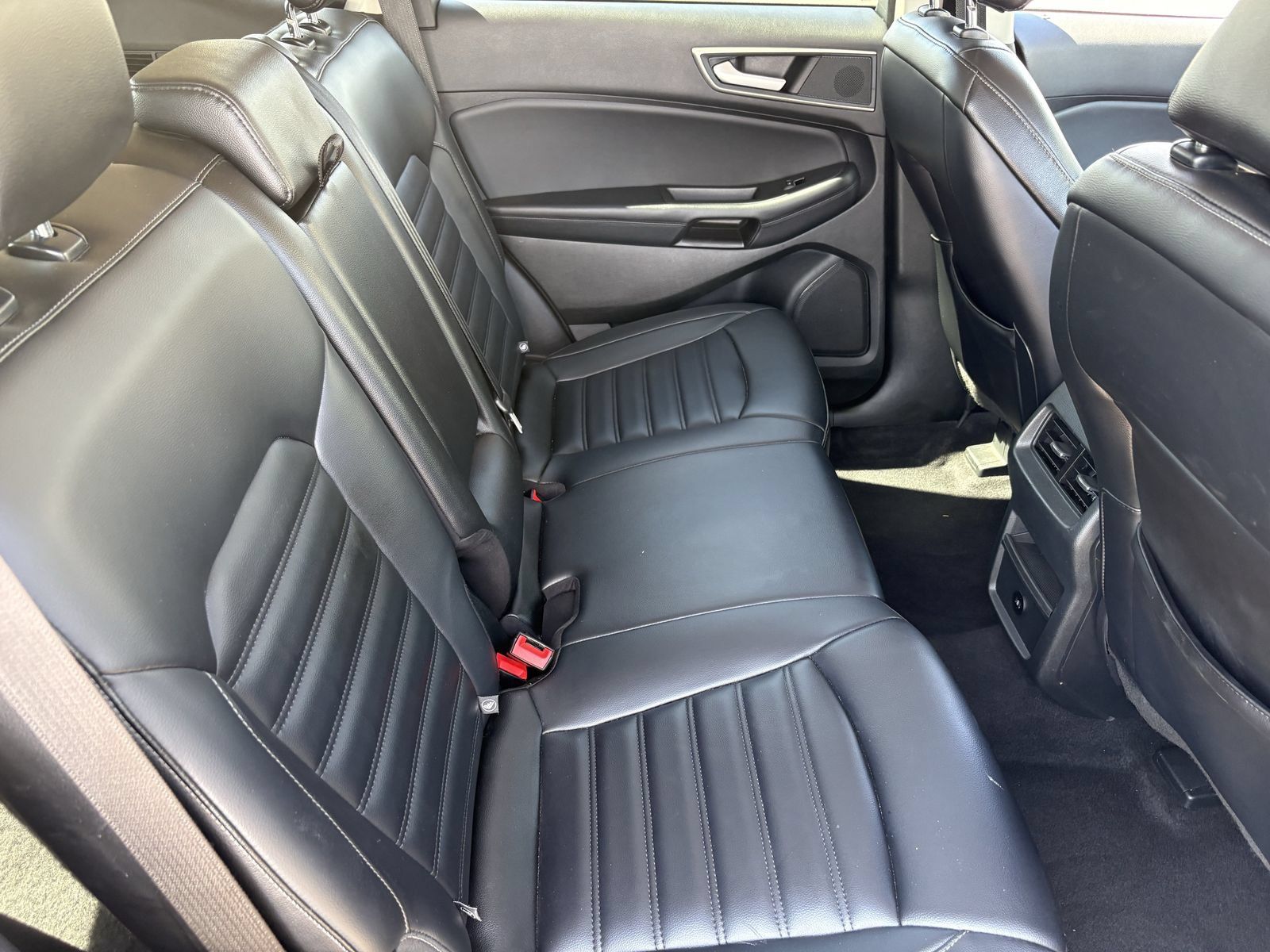Certified 2024 Ford Edge SEL AWD/4WD image 16