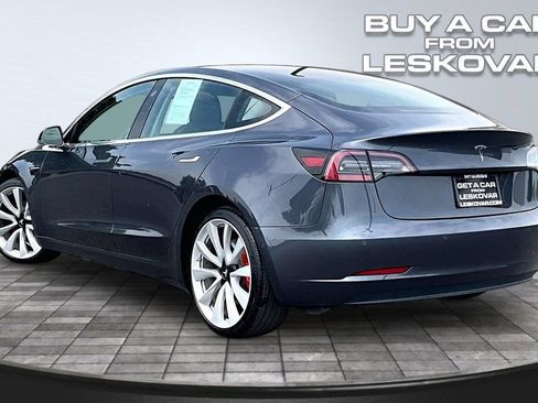 Used 2018 Tesla Model 3 Performance AWD/4WD image 2
