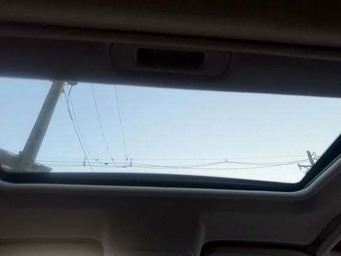 Used 2021 Ford EcoSport SE w/ SE Convenience Package image 32