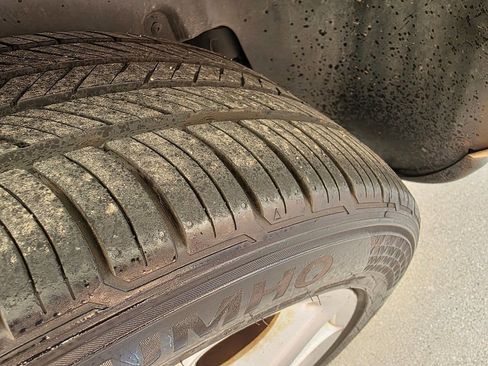 Used 2009 Porsche Cayenne S image 26