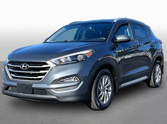 Used 2017 Hyundai Tucson SE w/ SE Popular Package 02 FWD video 1