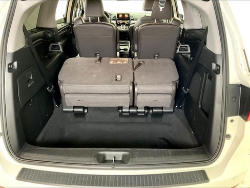 Used 2019 Honda Odyssey Elite image 41