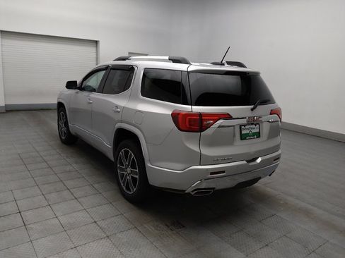 Used 2019 GMC Acadia Denali w/ Technology Package FWD image 5