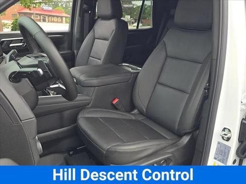 New 2026 Chevrolet Tahoe LT w/ Comfort Package AWD/4WD image 16