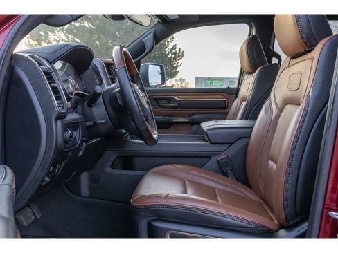 Used 2022 RAM 1500 Limited w/ Cold Weather Group image 16